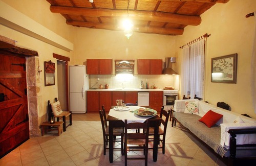 Georgioupolis Villa | Privet Villa very quiet area, Ideal to explore west Crete.