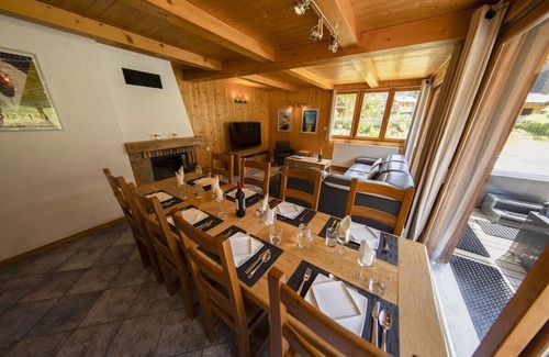 Les Prodains Ski Chalet | Prodains gondola at 500m offering direct access to the heart of Avoriaz
