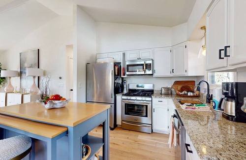 Cashiers Cabin | Professionally designed home with modern amenities & stunning mountain views