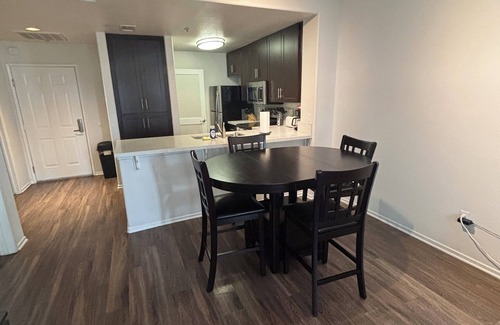 Mission Valley East Apartment | Promenade Rio Vista: 1BR in Prime Location – Mission Valley, San Diego