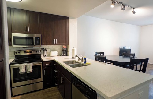 Mission Valley East Apartment | Promenade Rio Vista: 1BR in Prime Location – Mission Valley, San Diego