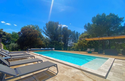 Vaison-la-Romaine House | Property 8 people with swimming pool in the countryside center of Vaison