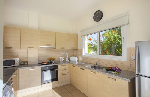 Protaras Villa | Protaras Fig Tree Bay Villa Theodora 8