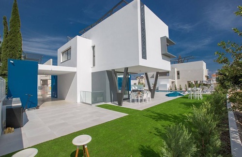 Protaras Cottage | Protaras Holiday Villa CR3 - a villa that sleeps 11 guests in 5 bedrooms