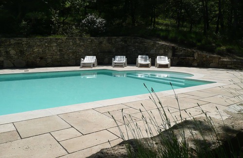 Cereste Villa | PROVENCE, Villa in peace, with large sunny swimming pool and not overlooked