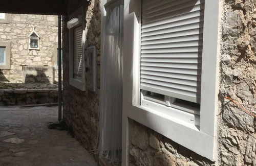Prvic Luka House | PRVINSKI AKVAREL, large renovated fisherman's house adapted for disabled visitors