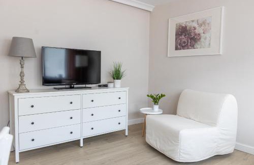 Czestochowa Apartment | Przytulny Apartament obok Jasnej Góry by Noclegi Renters