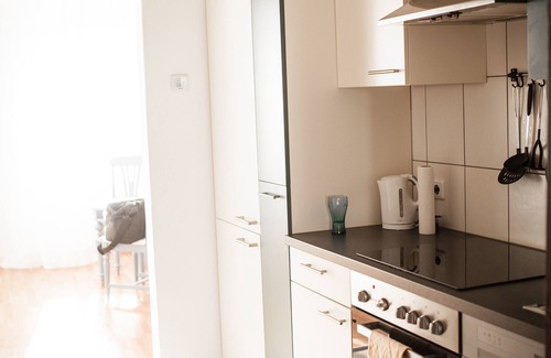 Feyen-Weismark Apartment | PS2: Bright, renovated old apartment in a district in the south of Trier