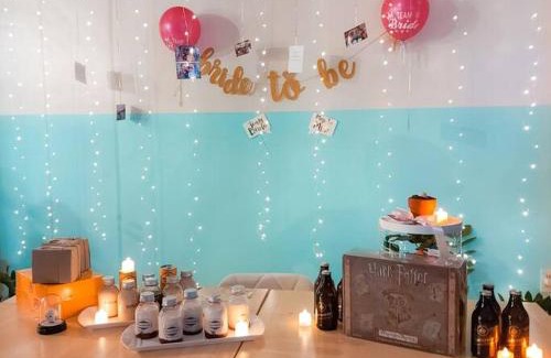 San Bartolome Apartment | PS4, Board Games, Karaoke - QC Maginhawa SaLaro