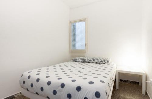 Barcelona Apartment | Pubone AT Barberà del Valles