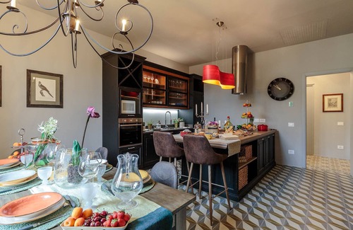 Lucca Historical Center Apartment | PUCCINI PENTHOUSE with Terrace inside Lucca