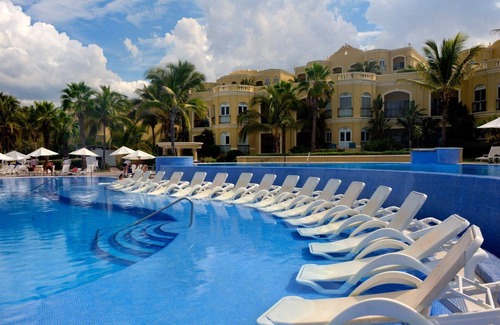 Cerritos Resort | Pueblo Bonito Emerald Bay Resort 1Bd-2Bth Master Suite, many weeks available