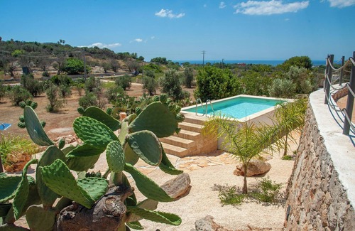 Castrignano del Capo Villa | Pugliacasealmare. it Ref. 287