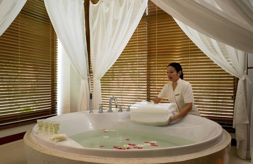 Khon Kaen Hotel | Pullman Khon Kaen Raja Orchid