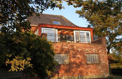 Dellstedt House | Pumpe an der Eider