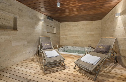 Lovrecica Apartment | Punta Mulino apartment A1 by the sea