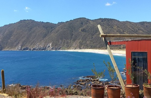 Quintay Cabin | Punta Quintay - Loft Rojo. Loft con la Mejor Vista a la Bahía de Quintay