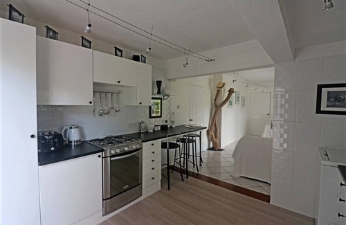 St. George's Apartment | Pure Grenada Location location location Stylish & Comfortable Simple yet Elegant