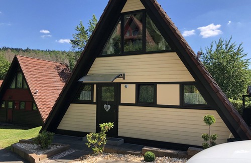 Machtlos House | Pure nature - forest vacation in the Tiny House