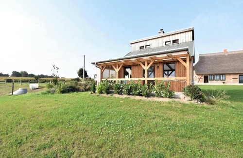 Ruhn House | Pure nature in lakeside holiday home
