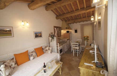 Casale Marittimo House | Pure relaxation in an upscale atmosphere for 2/3 people, pool, wifi, near the sea