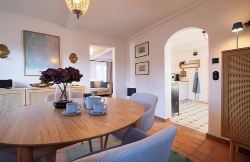 Niebuell House | Pure relaxation - nostalgic domicile off the North Frisian Islands
