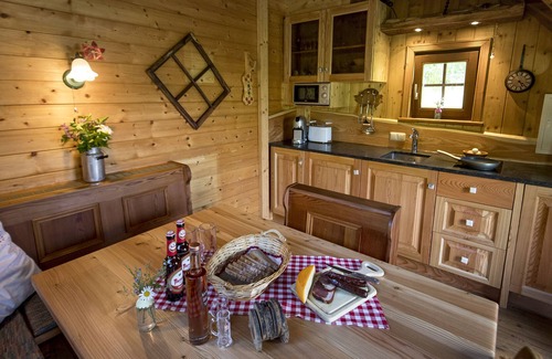 Murau Cabin | Pure romance in the 200-year-old "Crunchy Cottage" on our organic farm