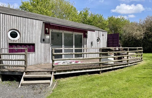 Brightlingsea House | Purple CargoPod at Lee Wick Farm Cottages & Glamping