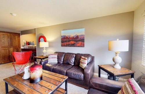Moab Apartment | Purple Sage Flats #7