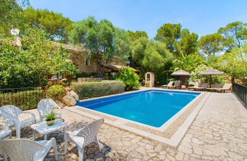 Sineu Villa | PUTXET D'EN ROBI Finca for 6 with pool in Sineu