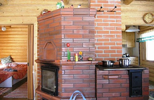 Kaavi House | Puuhapirtti by Interhome