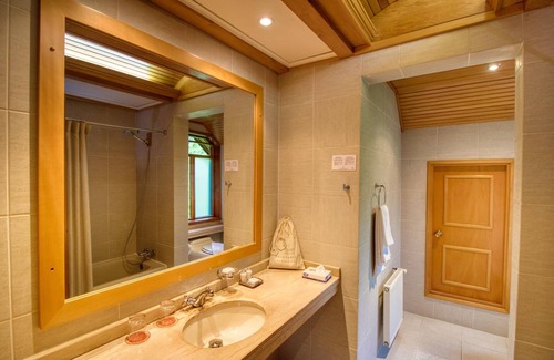 Puyuhuapi Hotel | Puyuhuapi Lodge & Spa