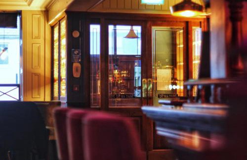 Clondra Hotel | Pv Fallons