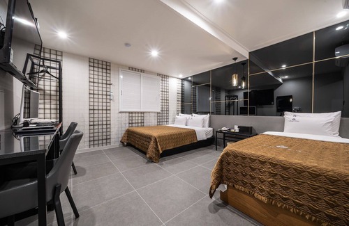 Pyeongtaek Hotel | Pyeongtaek Mong 2
