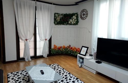 Pyeongtaek Villa | Pyeongtaek Tarot 2 House Camp Humphreys 워킹게이트 도보10분