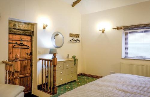 Combs House | Pygreave Cottage