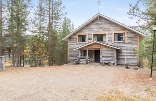 Pyhatunturi House | Pyhän Kivi by Interhome
