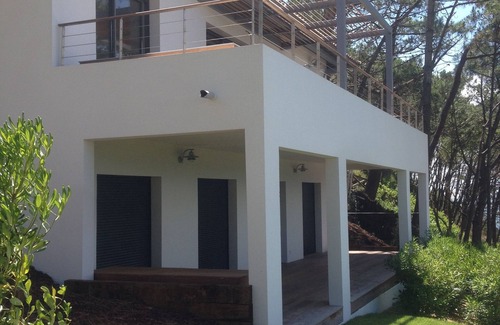 Pyla-sur-Mer House | Pyla: Luxury house on the water, exceptional view of the pool /ocean