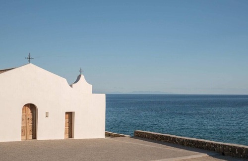 Vasilikos Apartment | Pyrgaraki Apartment for 4! 50m from the beach!