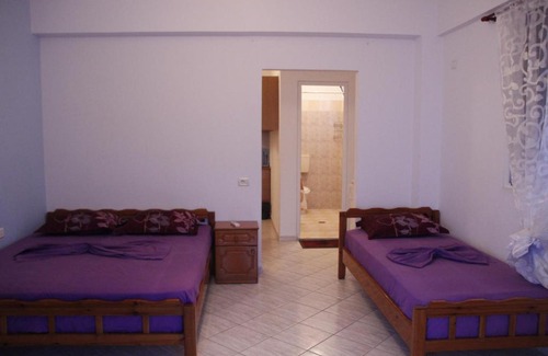 Qeparo Apartment | Qeparo Rooms Petraq Rusha