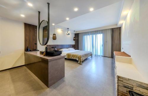 Lintong District Cabin | Qingqian Guanshan Swimming Pool Private Hot Spring B&B