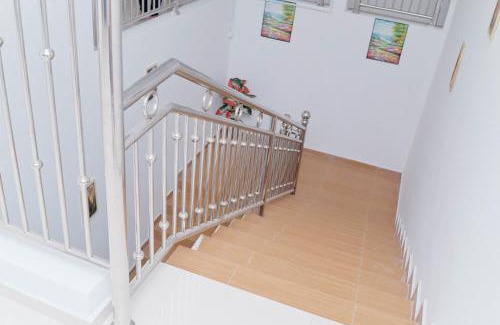 Kampung Bukit Tok Bat Hotel | Qiu's Event House Deluxe Room