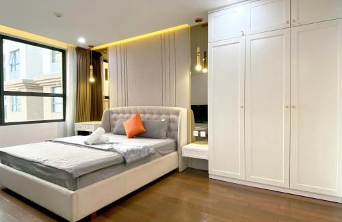 Trung Hoa Nhan Chinh Apartment | QMP - Vinhomes D'Capitale Tran Duy Hung