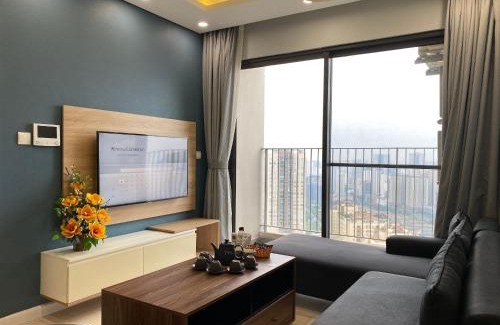 Trung Hoa Nhan Chinh Apartment | QMP - Vinhomes D'Capitale Tran Duy Hung