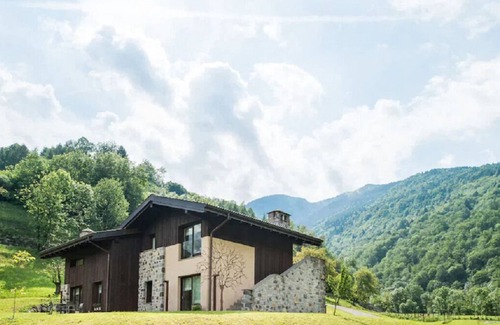 Prestine Other | Quader Nidi nel Verde- Il Noce