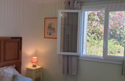 Valle-de-Campoloro Bed & Breakfast | Quadruple room (2 bedrooms) in a village house "A Caserella"