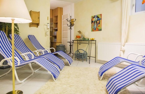 Maxglan Hotel | Quadruple room, non refundable - The Green Hotel zur Post