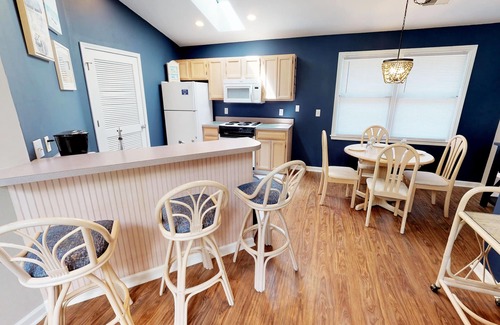 Sea Trail Condo | Quaint 1BR Golf Villa - Close to beach and activity center. (CV19CV)