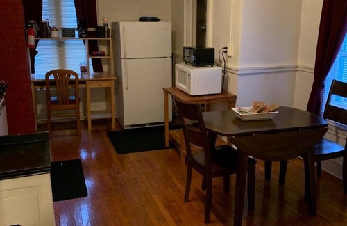 Norwich Apartment | Quaint apt 5 miles to Mohegan sun 10 to Foxwoods