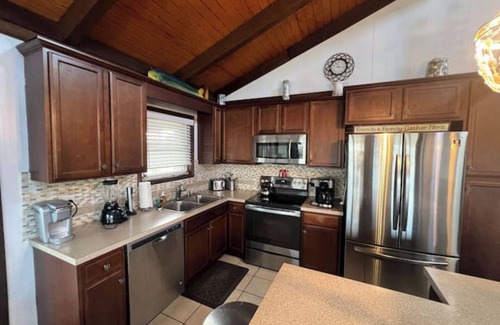 Corolla Cottage | Quaint Beach Cottage in 4WD-OBX